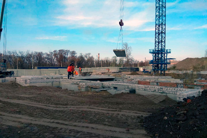 Заканчиваются работы по строительству цокольного этажа «ХарьковБудСити» Фото 03