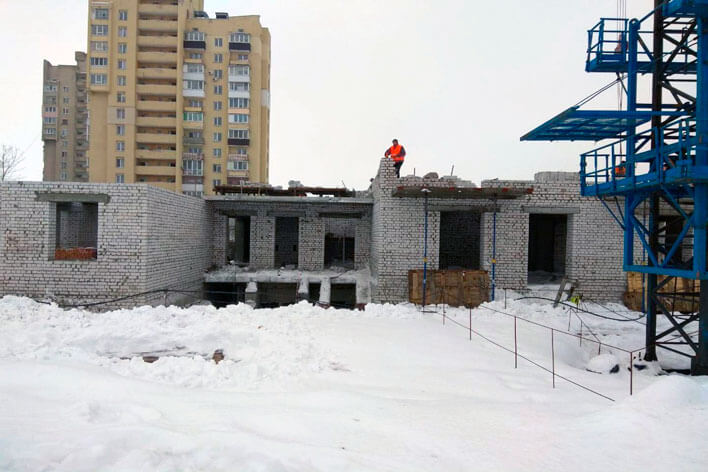 Кирпичная кладка второго этажа «ХарьковБудСити» Фото 03